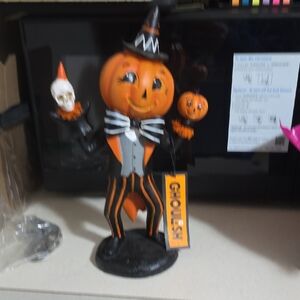 Halloween Pumpkin Figurine with Hat